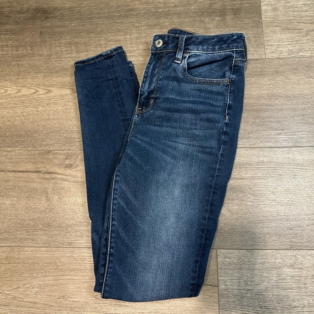American Eagle Super high rise jeans size 4 long